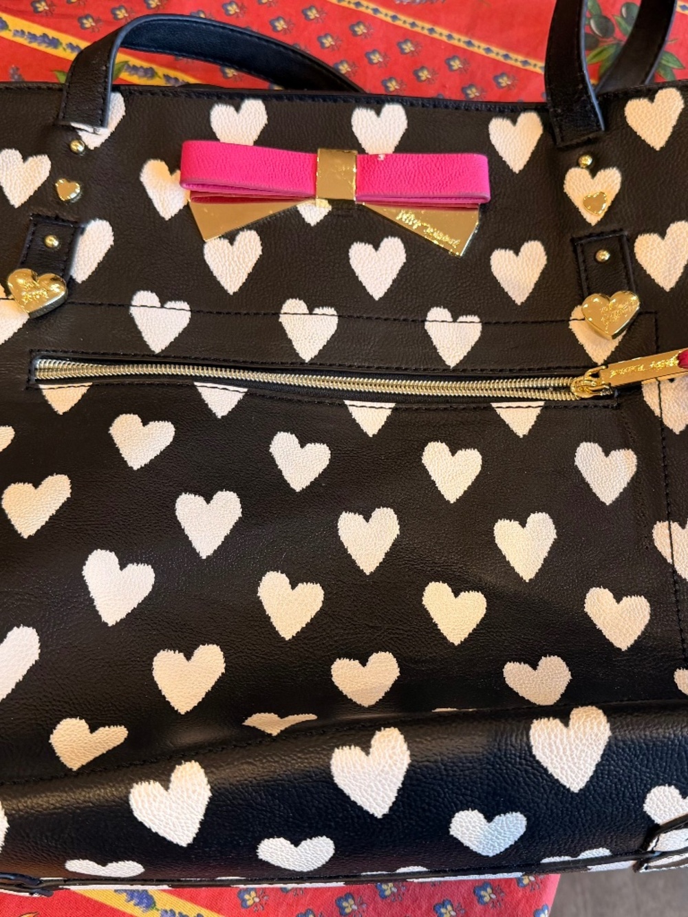 Tote bag